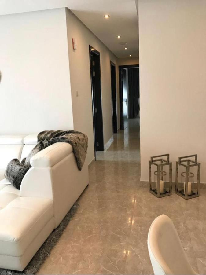 Alamaken Residence Al Hidd エクステリア 写真